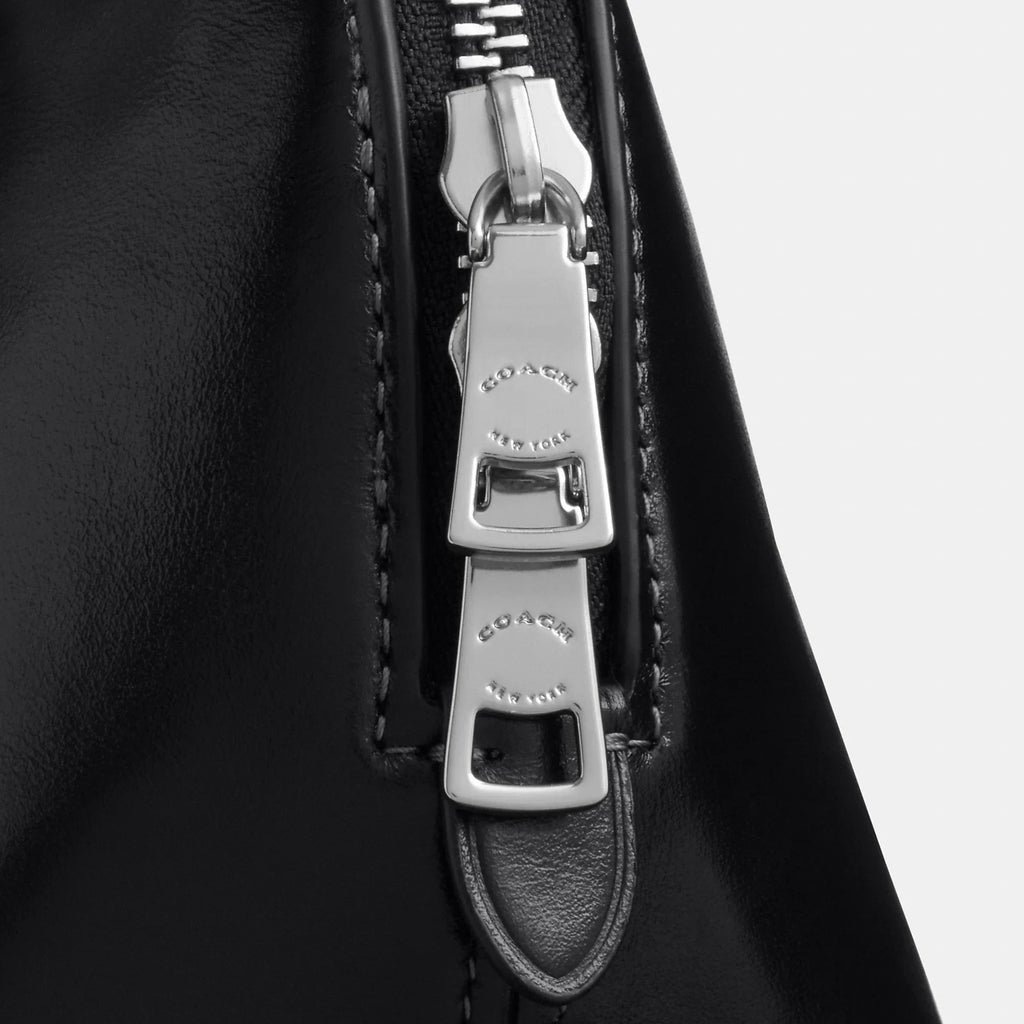 Coach Outlet Lara Mini Satchel Bag