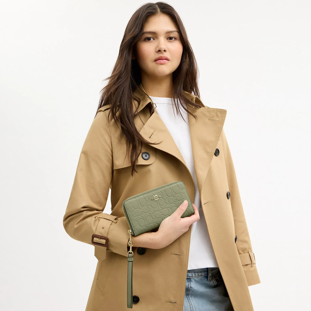 Coach Outlet Long Zip Around Wallet In Signature Leather
